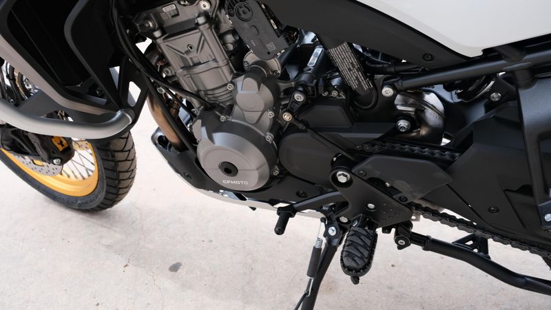 NEW 2026 CFMOTO IBEX 800 E Image 17