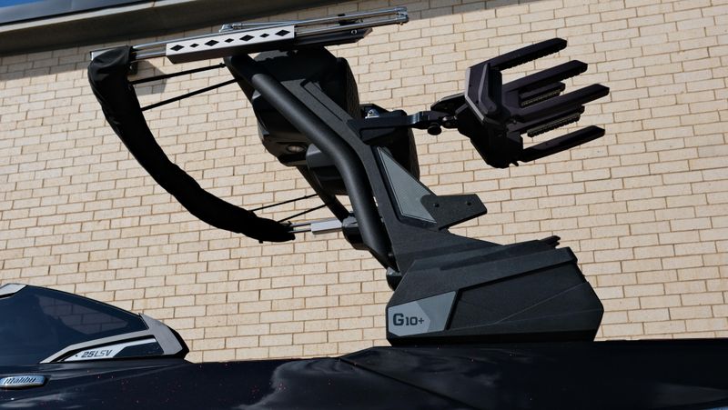 2025 MALIBU WAKESETTER 25 LSV  in a RED-BLACK-WHITE exterior color. Family PowerSports (877) 886-1997 familypowersports.com 