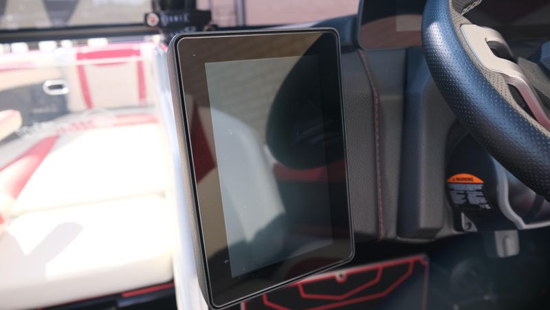 2025 MALIBU WAKESETTER 25 LSV  in a RED-BLACK-WHITE exterior color. Family PowerSports (877) 886-1997 familypowersports.com 