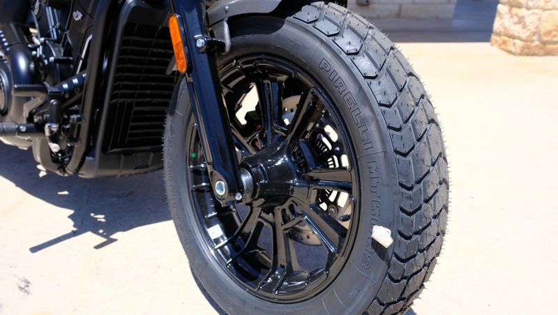 NEW 2026 INDIAN MOTORCYCLE SCOUT BOBBER LIMITED WITH TECH Image 10
