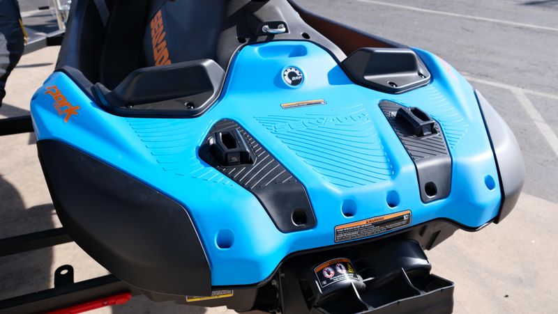 NEW 2026 SEADOO SPARK TRIXX FOR 1 90HP WITH SOUND SYSTEM Image 5