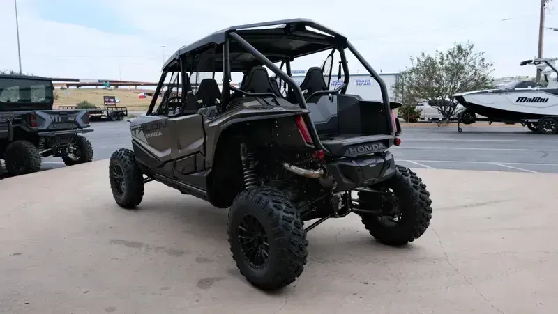 NEW 2026 HONDA TALON 1000R 4 FOX LIVE VALVE Image 6
