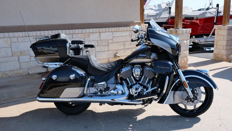 NEW 2025 INDIAN MOTORCYCLE ROADMASTER ELITE Image 2