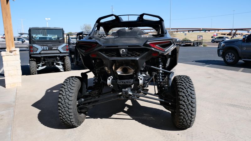USED 2026 CAN-AM MAVERICK R X RS 999T DCT Image 4