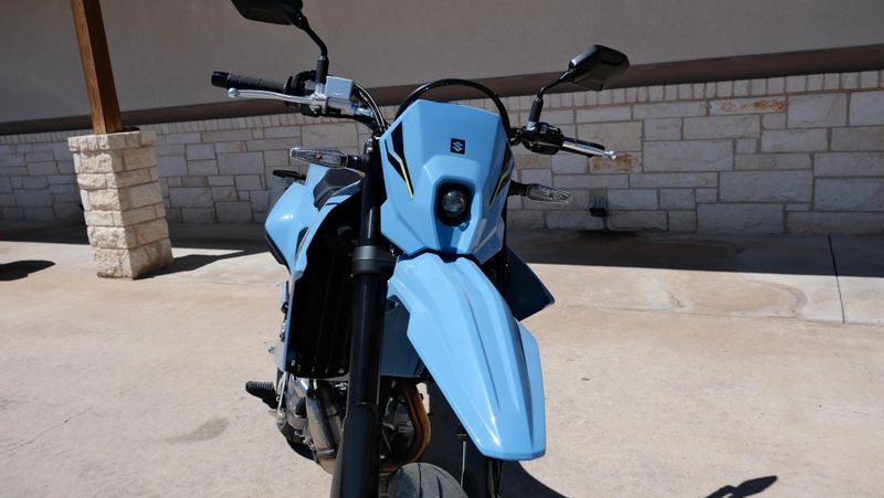 NEW 2026 SUZUKI DR-Z4SM Image 9