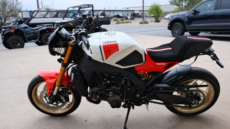 USED 2024 YAMAHA XSR900 CA Image 5