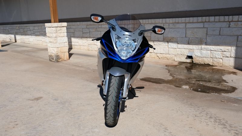 NEW 2026 SUZUKI GSXR600 Image 8
