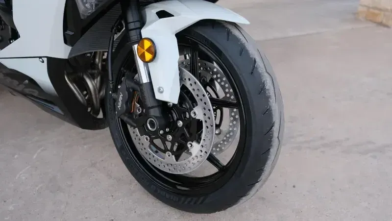 NEW 2026 KAWASAKI NINJA ZX6R ABS Image 12