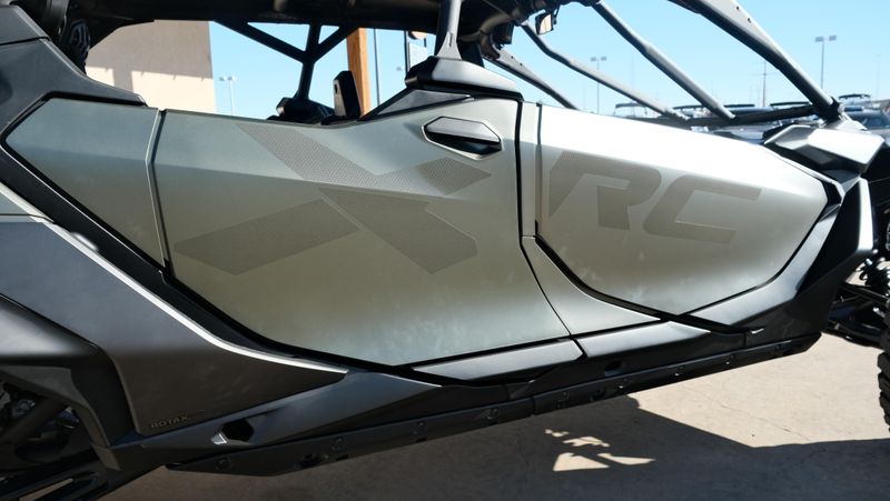 NEW 2026 CAN-AM MAVERICK R MAX X RC 999T DCT Image 10