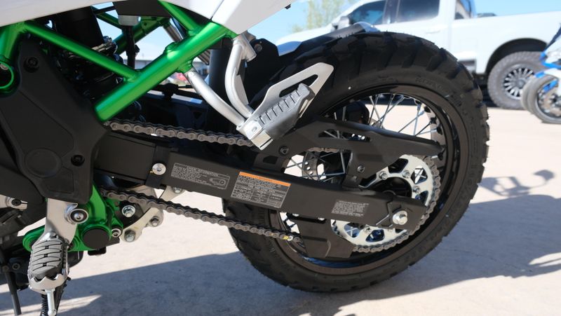 NEW 2026 KAWASAKI KLE500 SE ABS Image 17