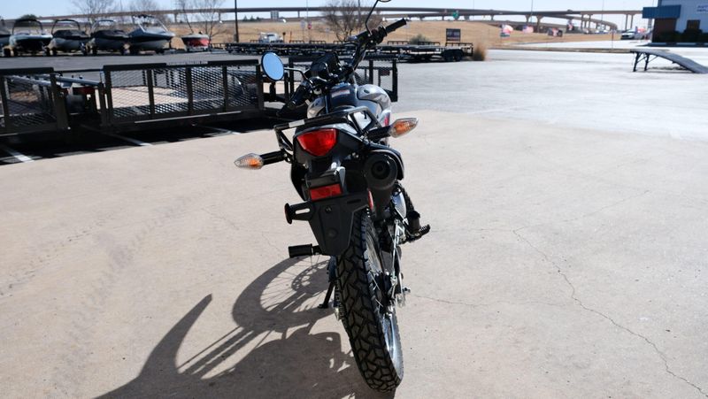 NEW 2025 HONDA XR150L Image 4