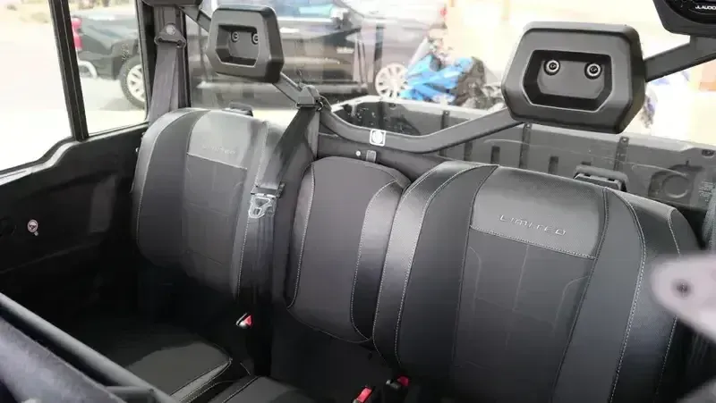 NEW 2026 CAN-AM DEFENDER MAX LIMITED CAB HD11 Image 23