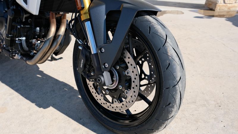 NEW 2026 SUZUKI GSX8T Image 13