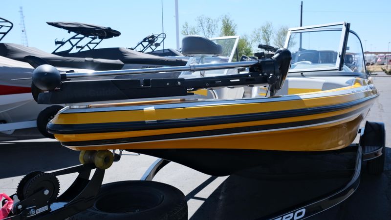 USED 2011 NITRO Z7 SPORT Image 4