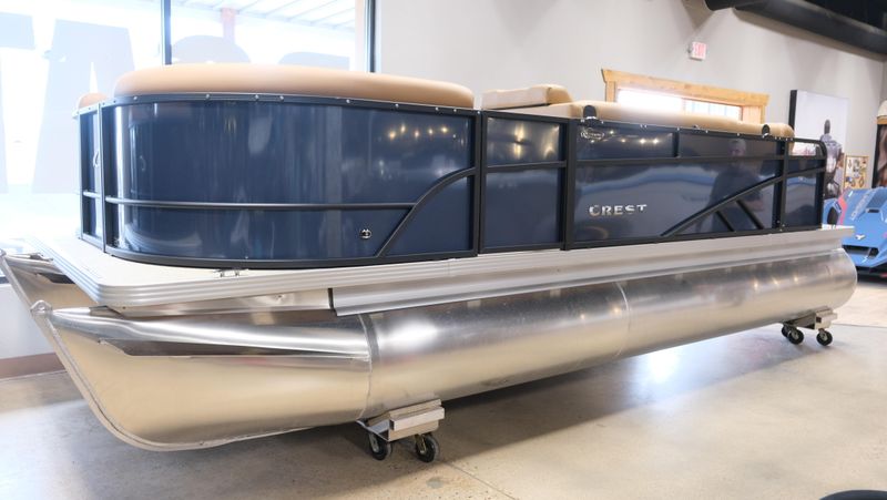 NEW 2026 CREST CONQUEST SE 200 CRUISE Image 2