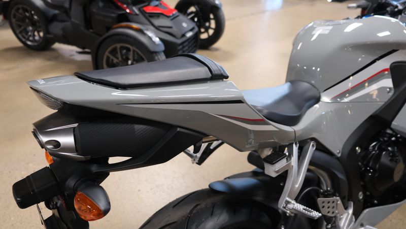 NEW 2026 HONDA CBR600RR ABS Image 14