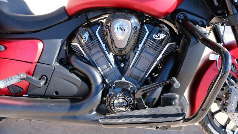 NEW 2026 INDIAN MOTORCYCLE CHIEFTAIN POWERPLUS DARK HORSE Image 15