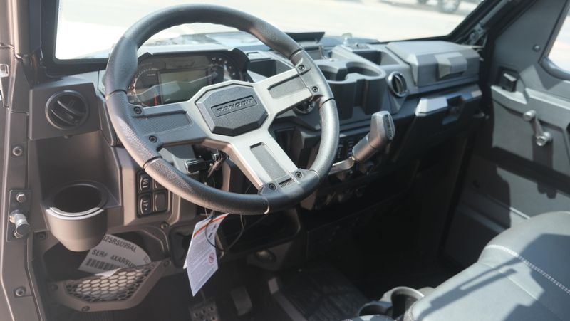 NEW 2026 POLARIS RANGER CREW XP 1000 NORTHSTAR EDITION PREMIUM Image 4