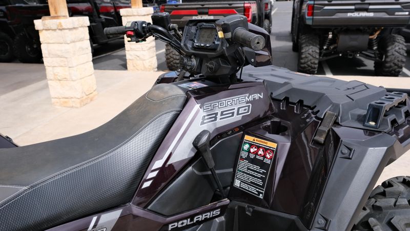 USED 2023 POLARIS SPORTSMAN 850 ULTIMATE TRAIL  CRIMSON MTLC ULTIMATE TRAIL Image 11