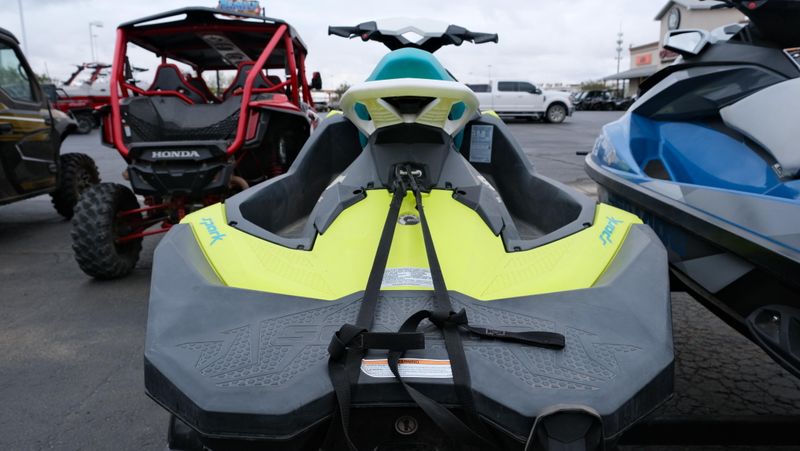 USED 2018 SEADOO SPARK 3 UP Image 5