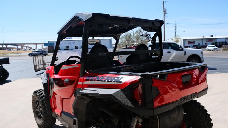 USED 2025 POLARIS GENERAL XP 1000 ULTIMATE - INDY RED ULTIMATE Image 5