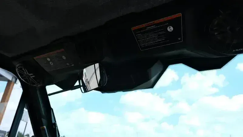 NEW 2026 CAN-AM DEFENDER MAX LIMITED CAB HD11 Image 18