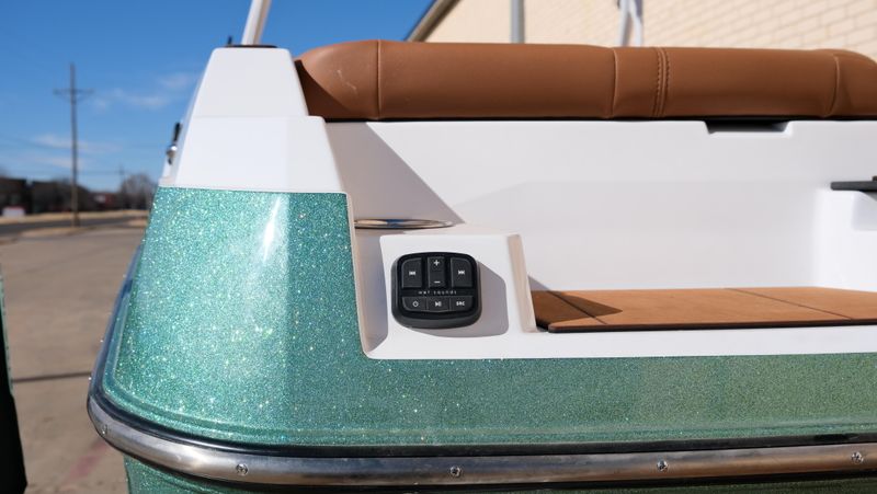 NEW 2026 AXIS A245 Image 13