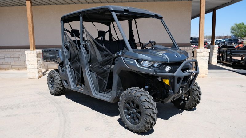 USED 2024 CAN-AM DEFENDER MAX XT HD10 Image 1