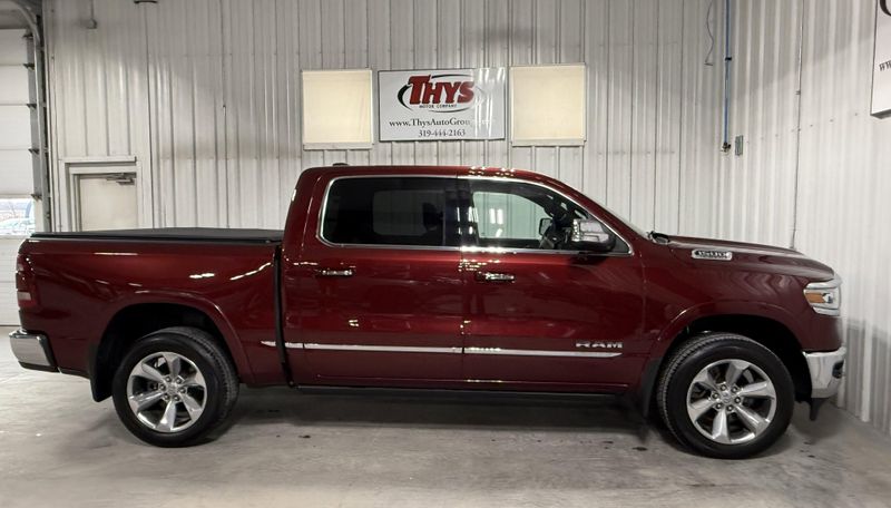 Used 2020 RAM 1500 LimitedImage 2