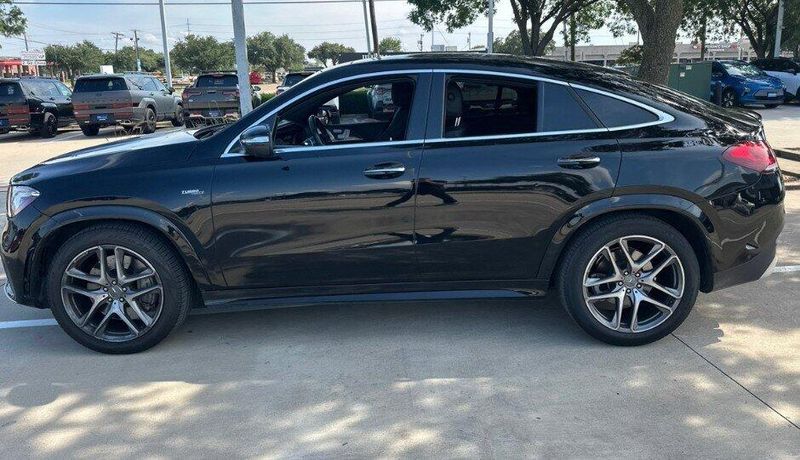 2022 Mercedes Benz GLE AMG 53 photo 2