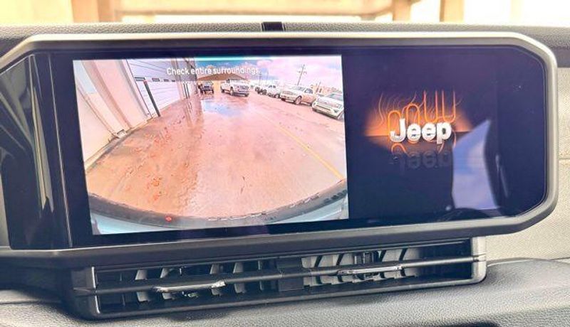 New 2026 Jeep Wrangler 4-door Sport SImage 17