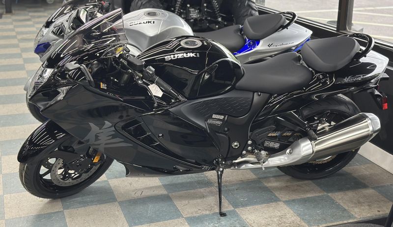 New 2025 Suzuki Hayabusa Image 1
