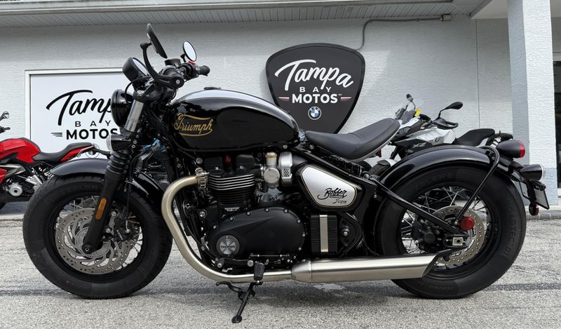 2025 Triumph Bonneville Bobber