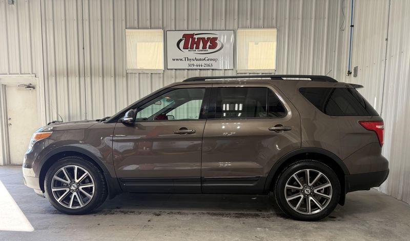 Used 2015 Ford Explorer XLTImage 14