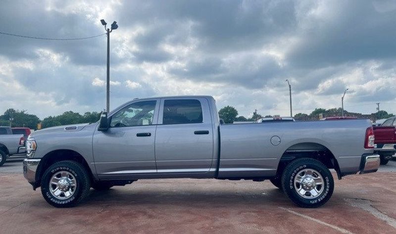 2024 RAM 2500 Tradesman Crew Cab 4x4 8