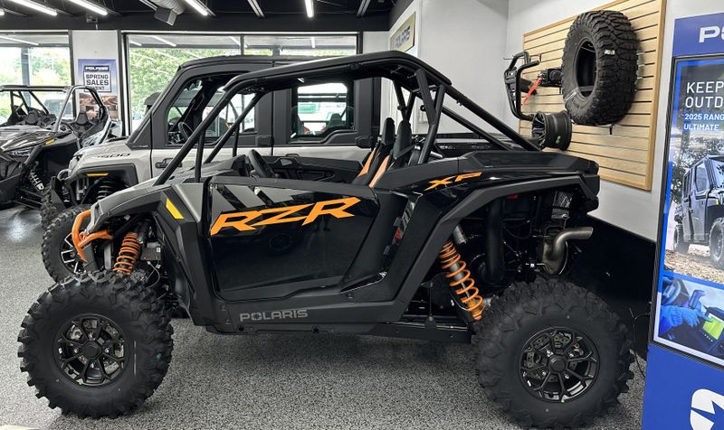 2024 Polaris RZR XP 1000 Ultimate Image 1