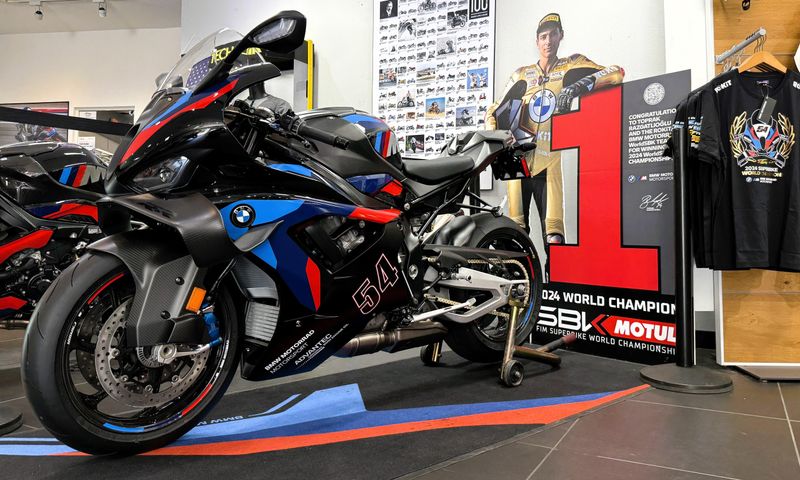 2026 BMW M 1000 RR Competition WSBK Toprak Edition 