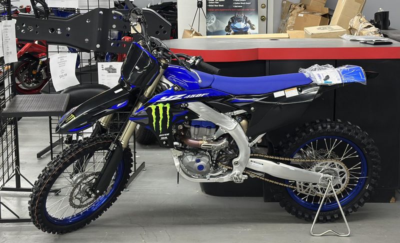 2025 Yamaha YZ 450FImage 1