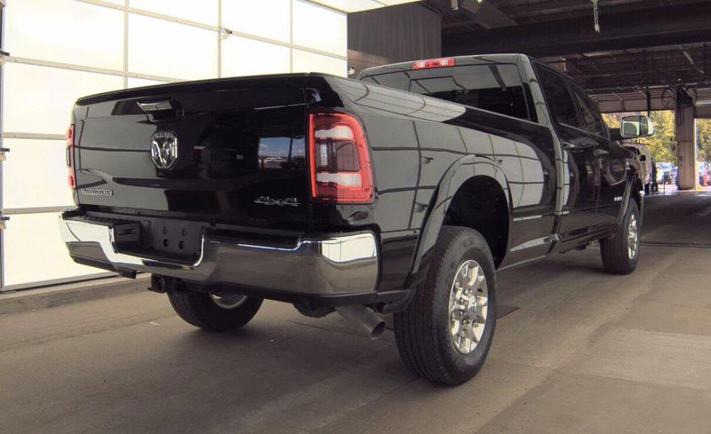 Used 2022 RAM 2500 Laramie Crew Cab LongBox Diesel 4x4Image 3