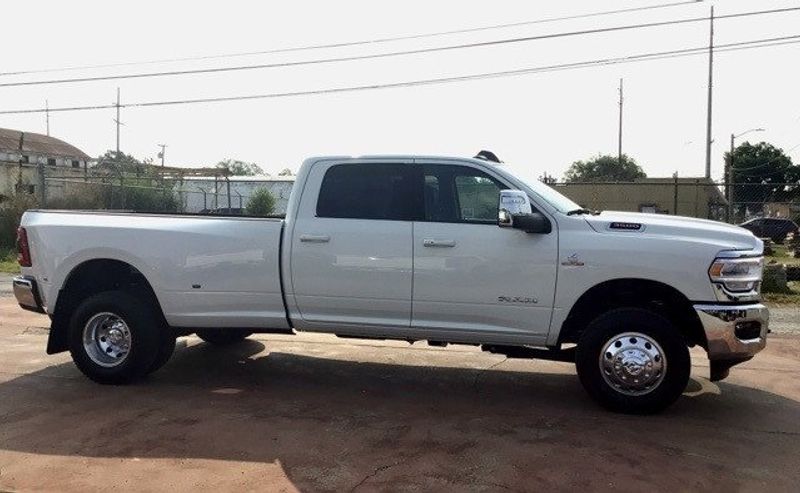 2024 RAM 3500 Laramie Crew Cab 4x4 8