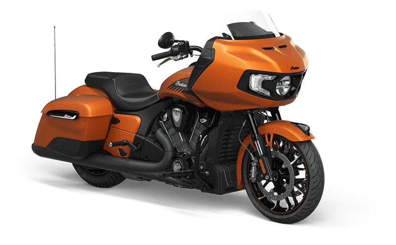 2022 Indian Motorcycle Challenger Dark Horse Image 4