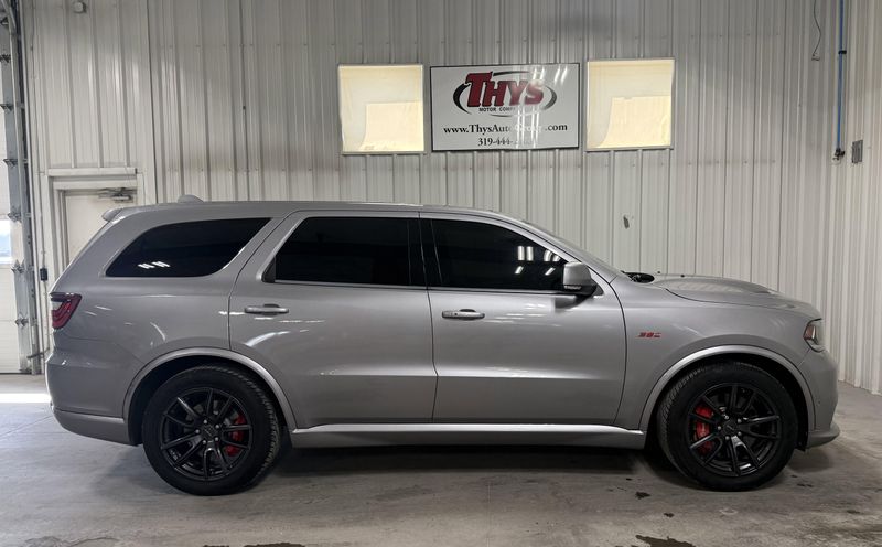 Used 2018 Dodge Durango SRTImage 2