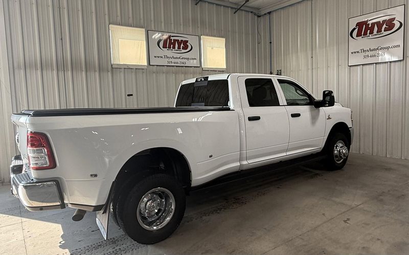 Used 2023 RAM 3500 TradesmanImage 3