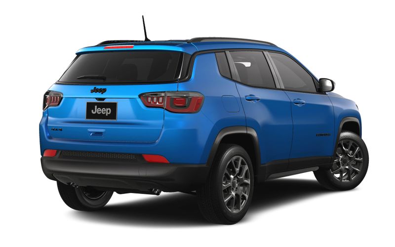 2025 Jeep Compass Latitude 4x4Image 2