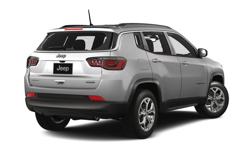 2025 Jeep Compass Latitude 4x4Image 2