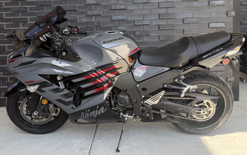 Used 2022 Kawasaki Ninja ZX14R ABS 