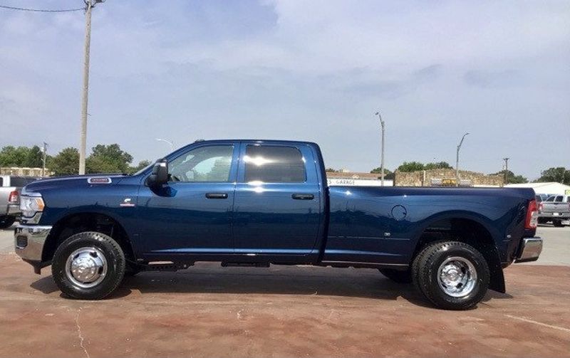 2024 RAM 3500 Tradesman Crew Cab 4x4 8