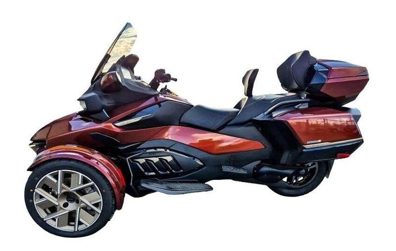 New 2026 Can-Am SPYDER RT SEA-TO-SKY (SE6) Image 6