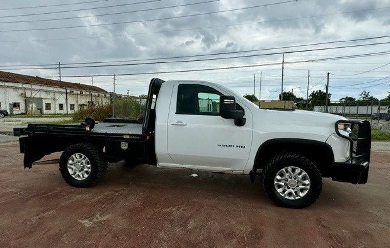 2022 Chevrolet Silverado 3500HD LTImage 4