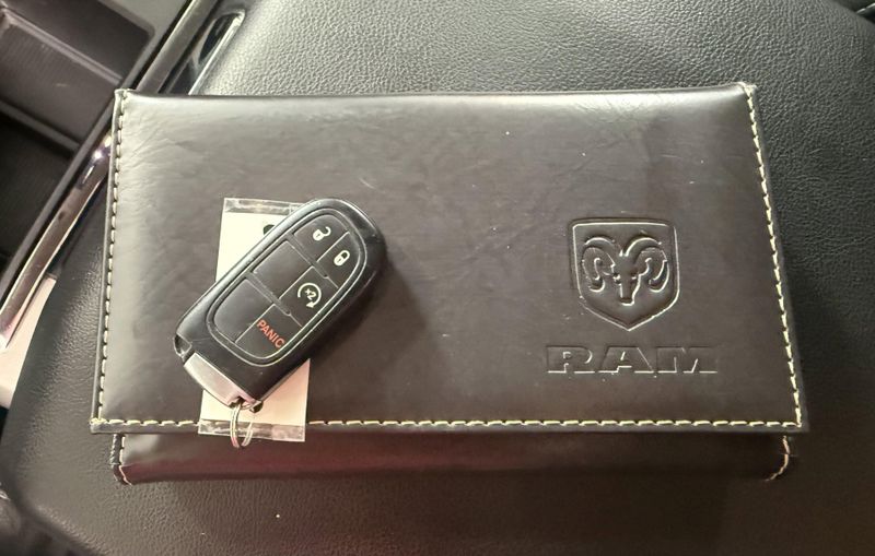 Used 2014 RAM 1500 LaramieImage 20